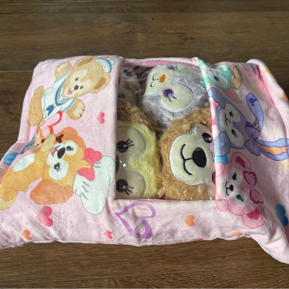 DISNEY-NWOT Duffy’s Friends Plushies Bag-4 Plushes Included - Picture 9 of 12